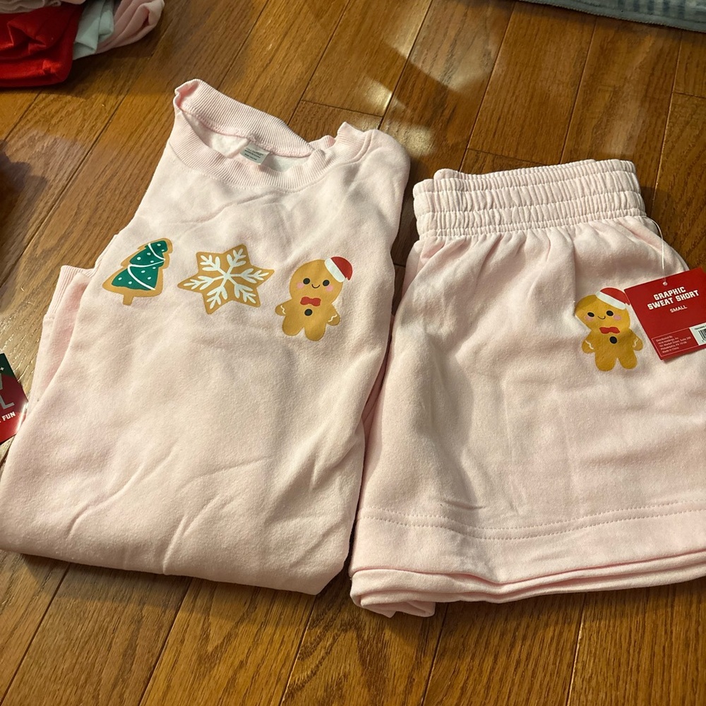 Pink Gingerbread lounge set